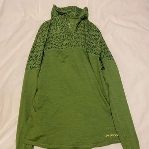 Brooks quarter zip
